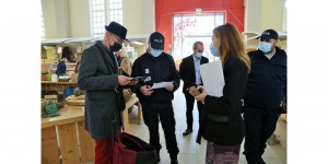 controles-des-nouvelles-regles-sanitaires-par-fabienne-balussou-prefete-de-la-haute-saone-photo-bruno-grandjean-1604147846.jpg